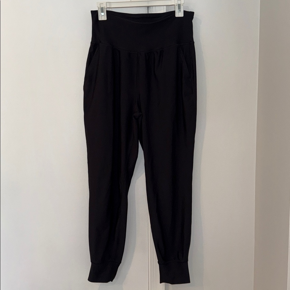 Old Navy Black High-Rise Leggings Large